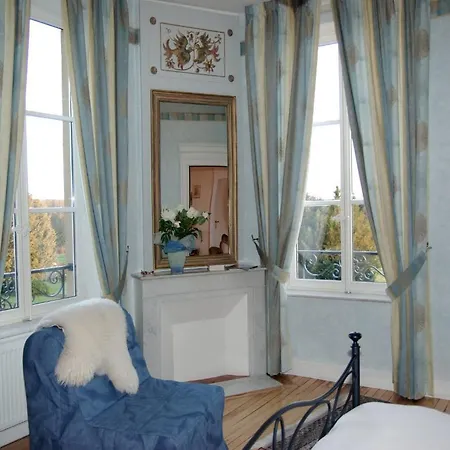 Domaine De Gondrange - D'hotes Bed & Breakfast 3*